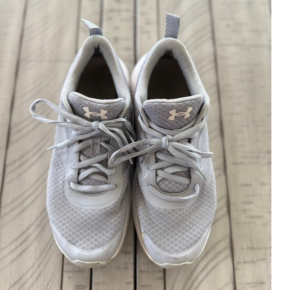 C- 007- Under Armour Mojo Gray Pink Running Shoes 3021907-101 Womens 9